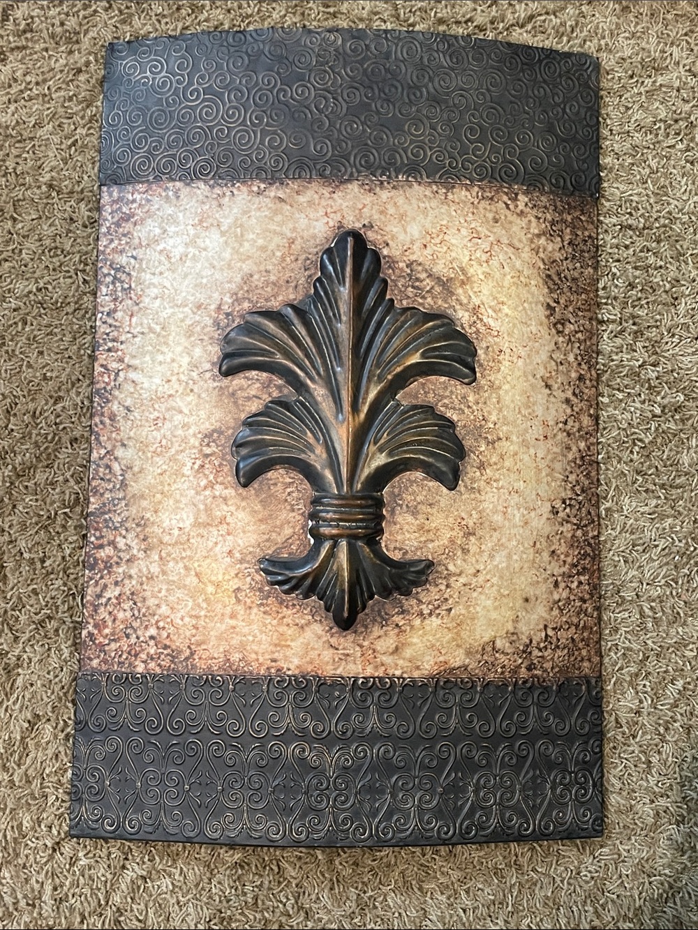 Decorative Fleur-de-Lis Wall Plaque in Bronze and Antiqued Tan